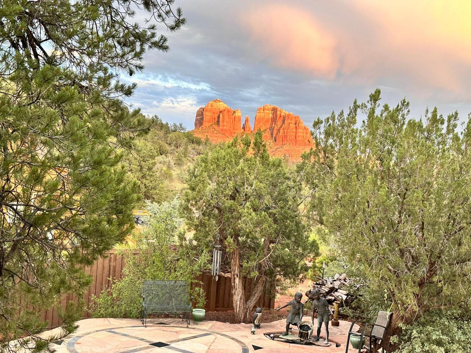 Sedona Cathedral Hideaway B&B And Casita Luaran gambar